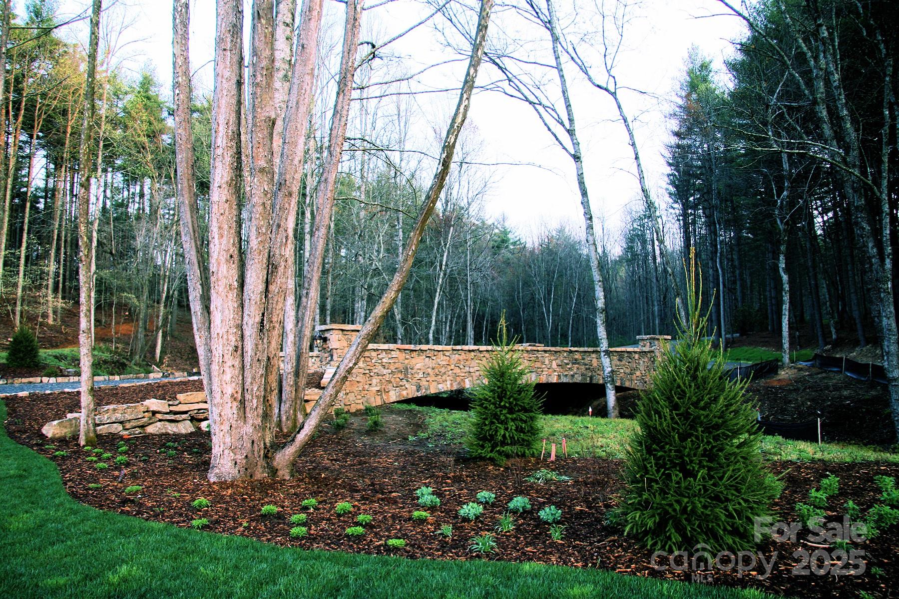 Mountain Brook - Land
