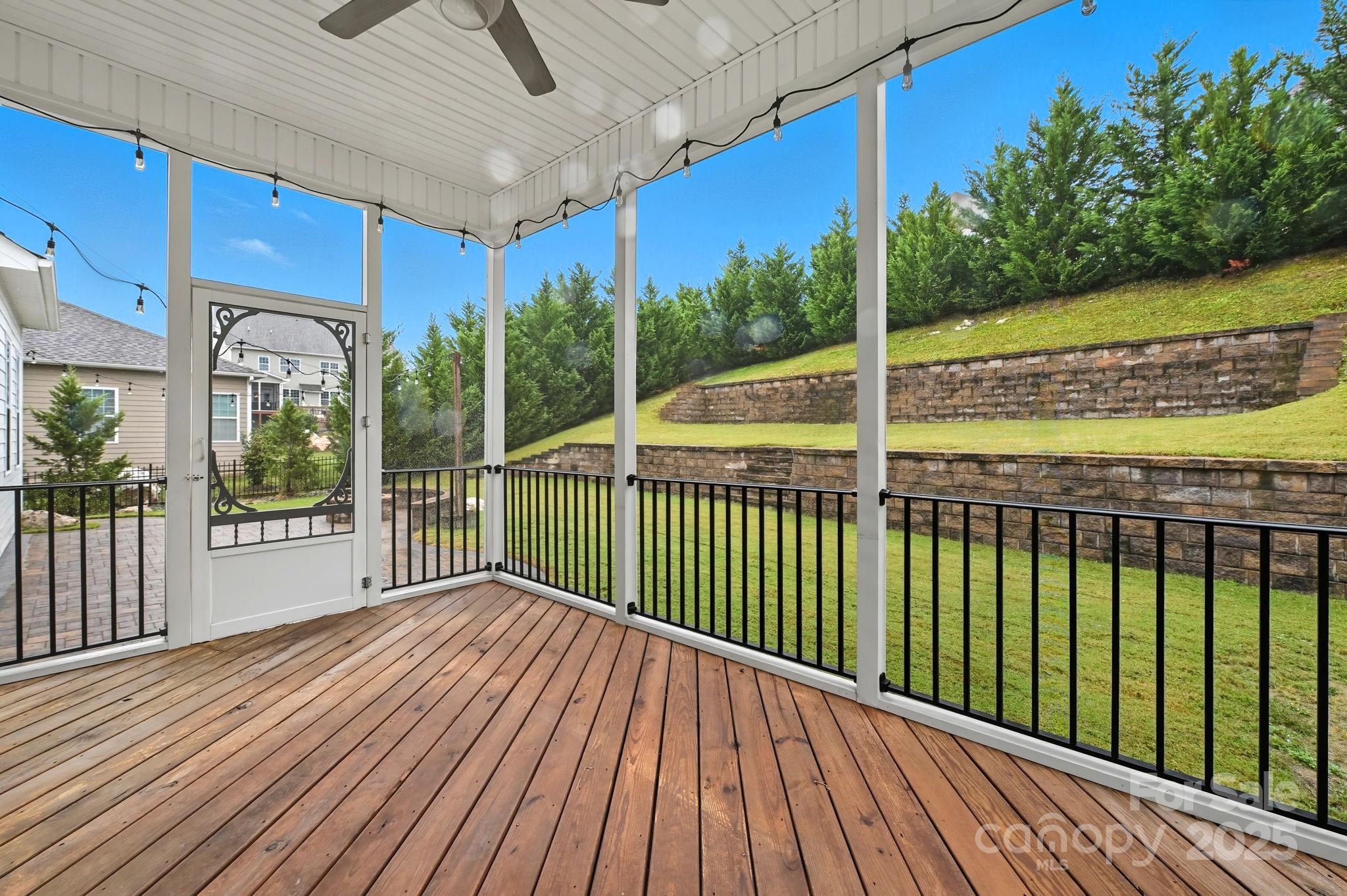 The Manors at Lake Ridge - Residential