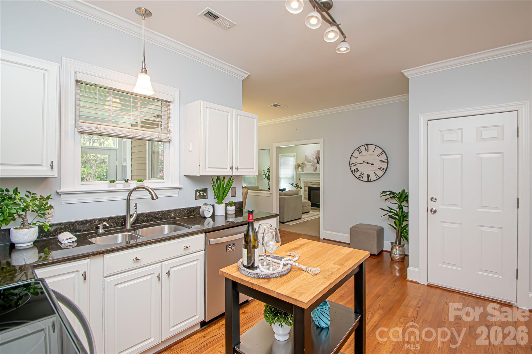 Beverly Crest - Residential