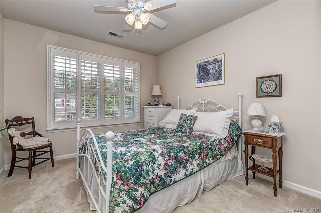 Lake Shore On Lake Wylie - Residential