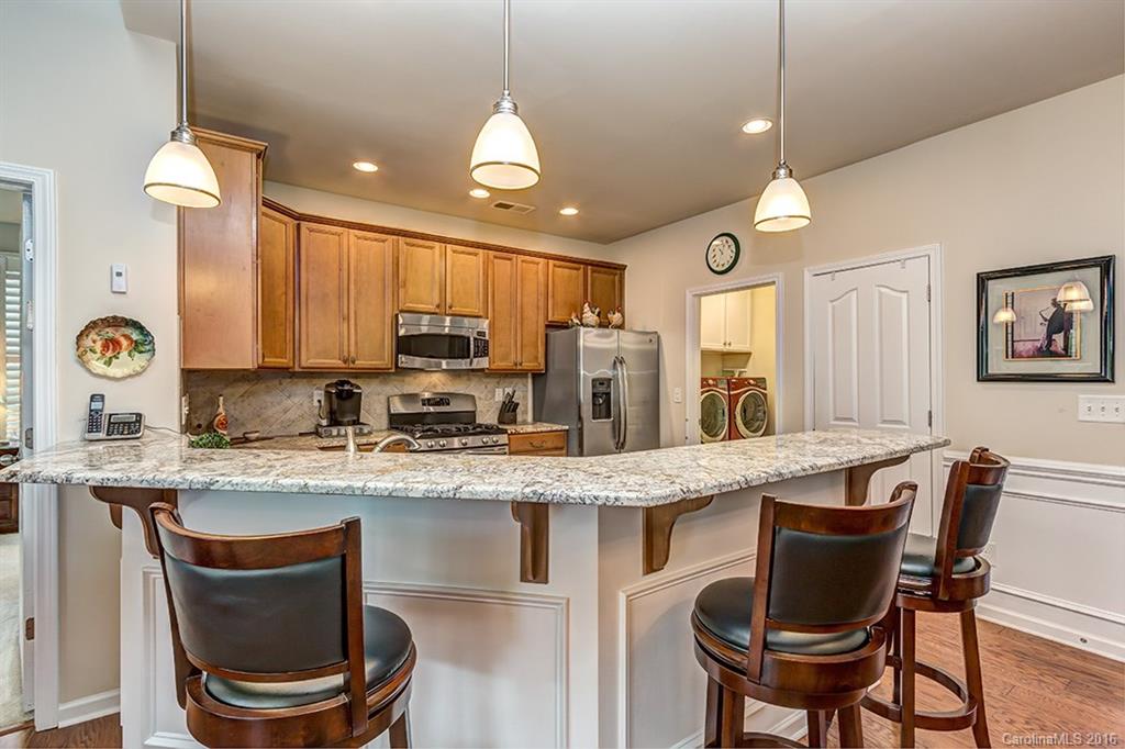 Lake Shore On Lake Wylie - Residential