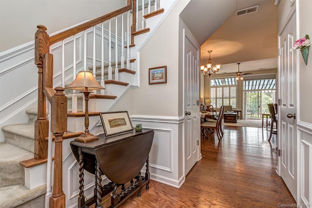Lake Shore On Lake Wylie - Residential