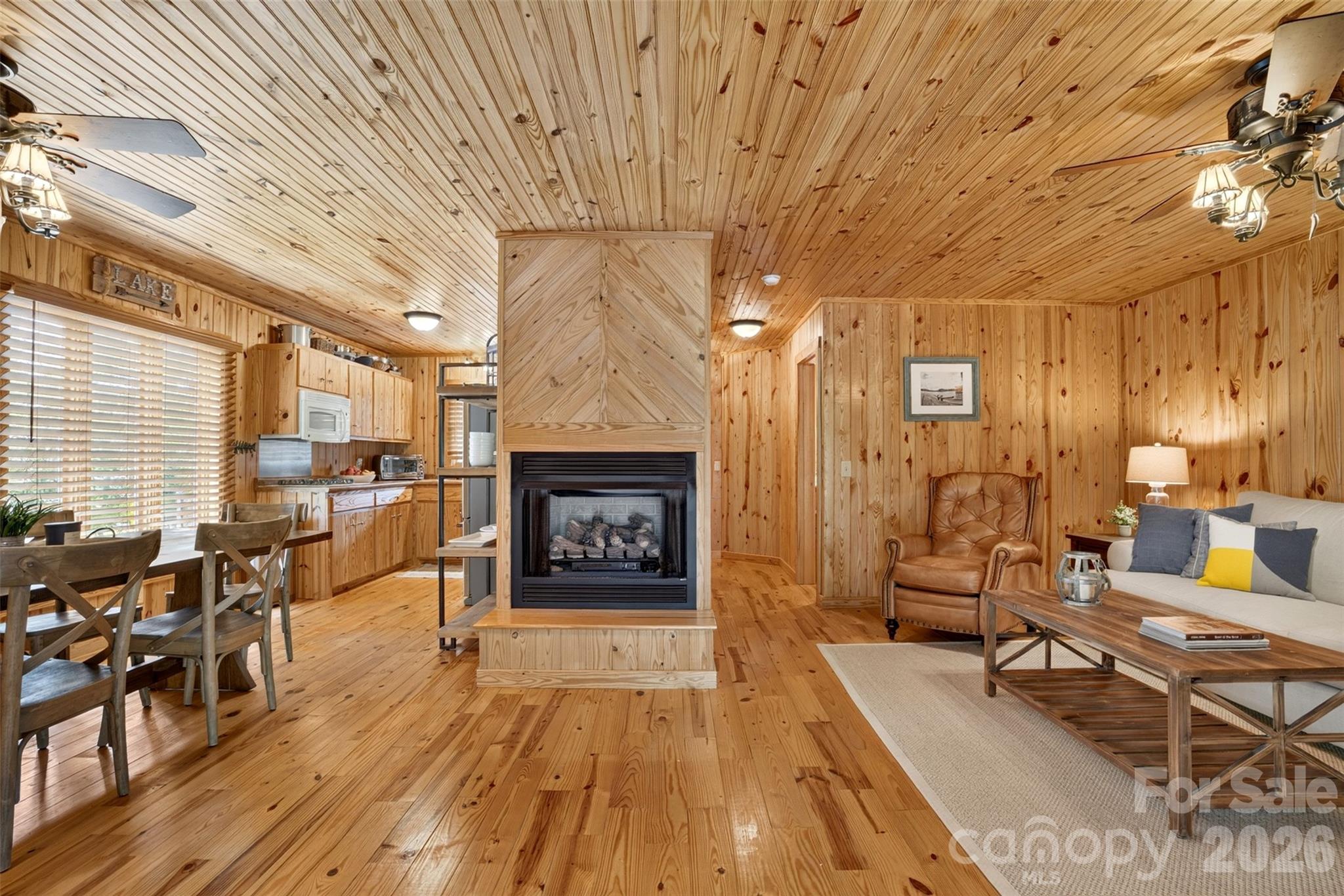 Badin Lake - Residential
