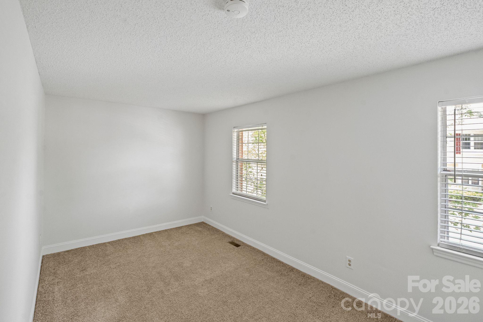 Pheasant Knoll - Residential