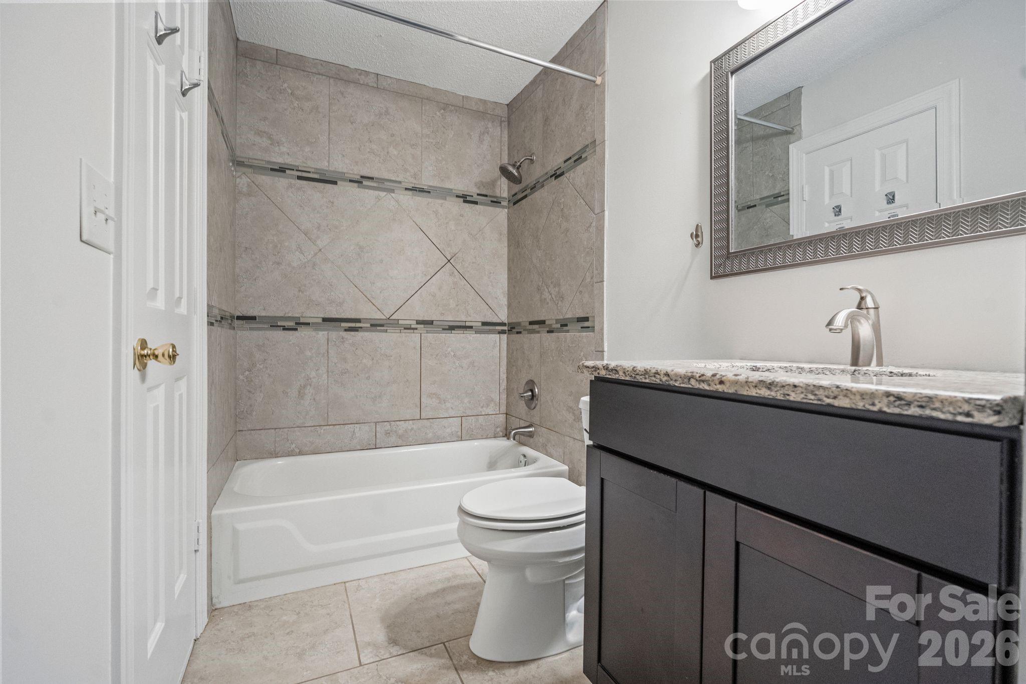 Pheasant Knoll - Residential