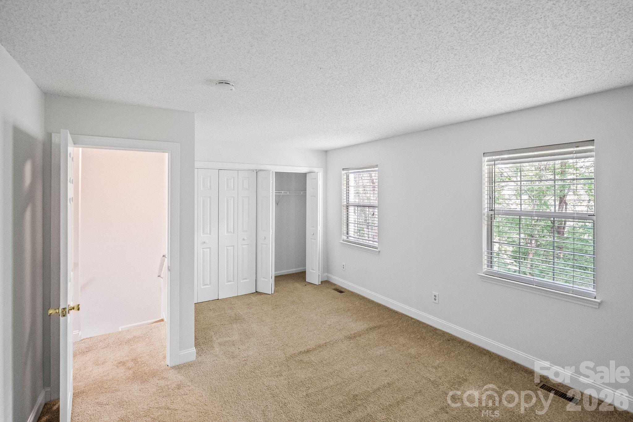 Pheasant Knoll - Residential