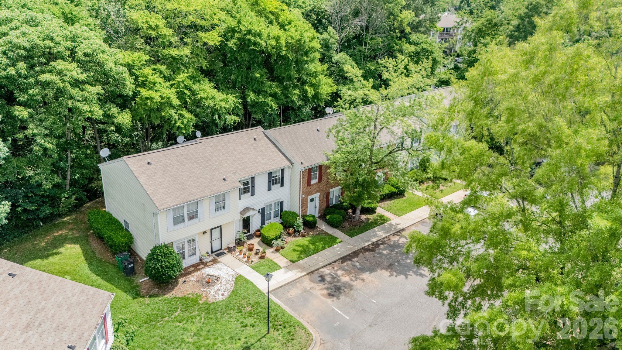 Pheasant Knoll - Residential