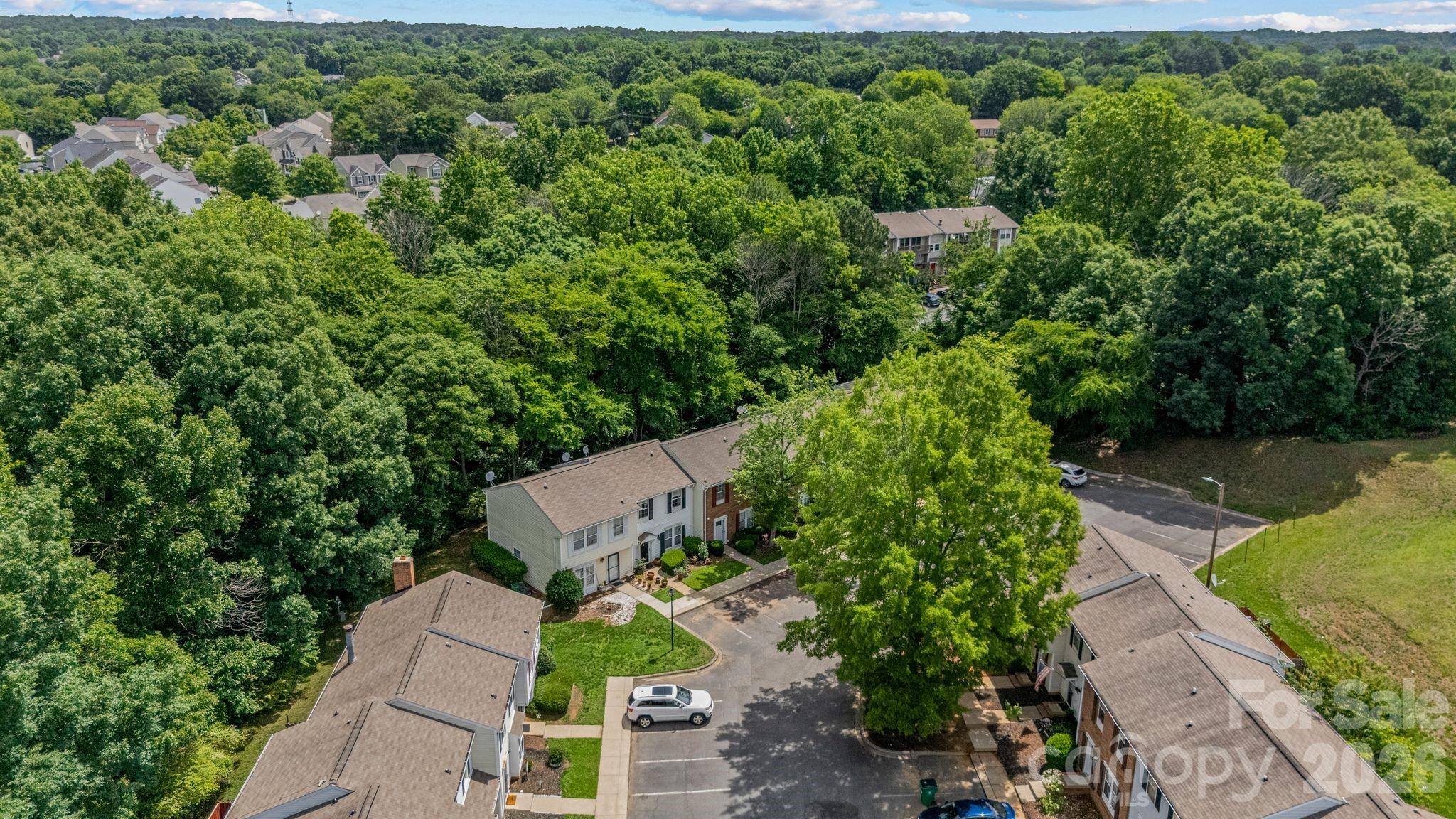 Pheasant Knoll - Residential