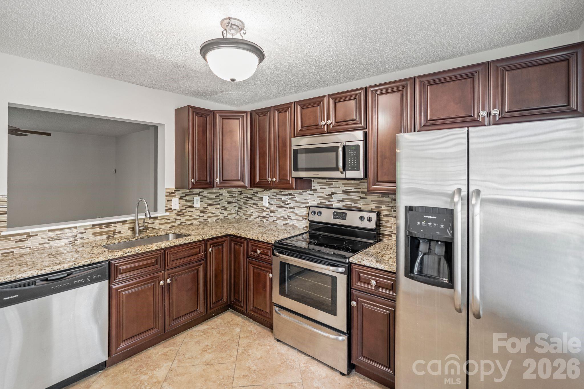 Pheasant Knoll - Residential