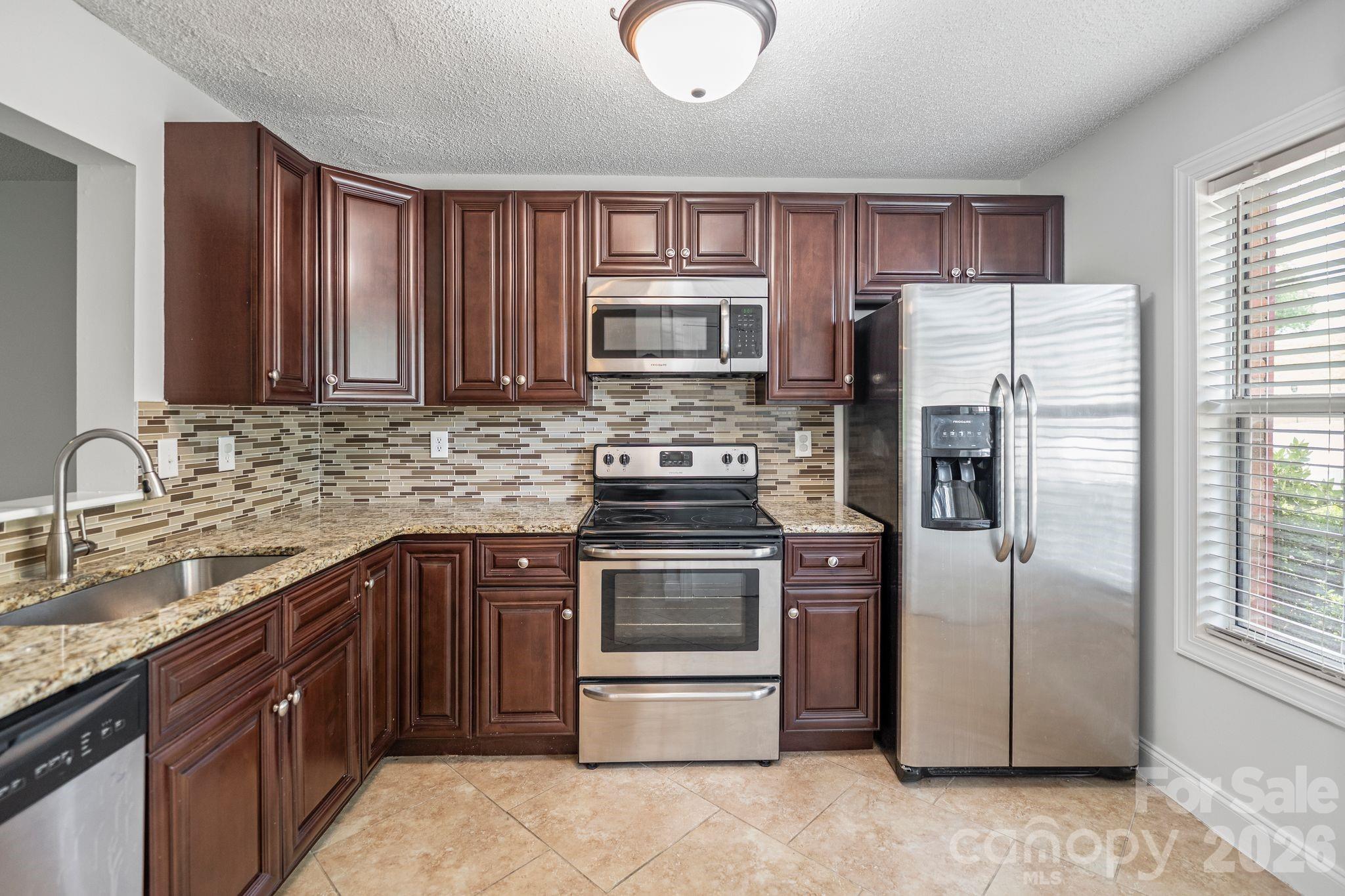 Pheasant Knoll - Residential
