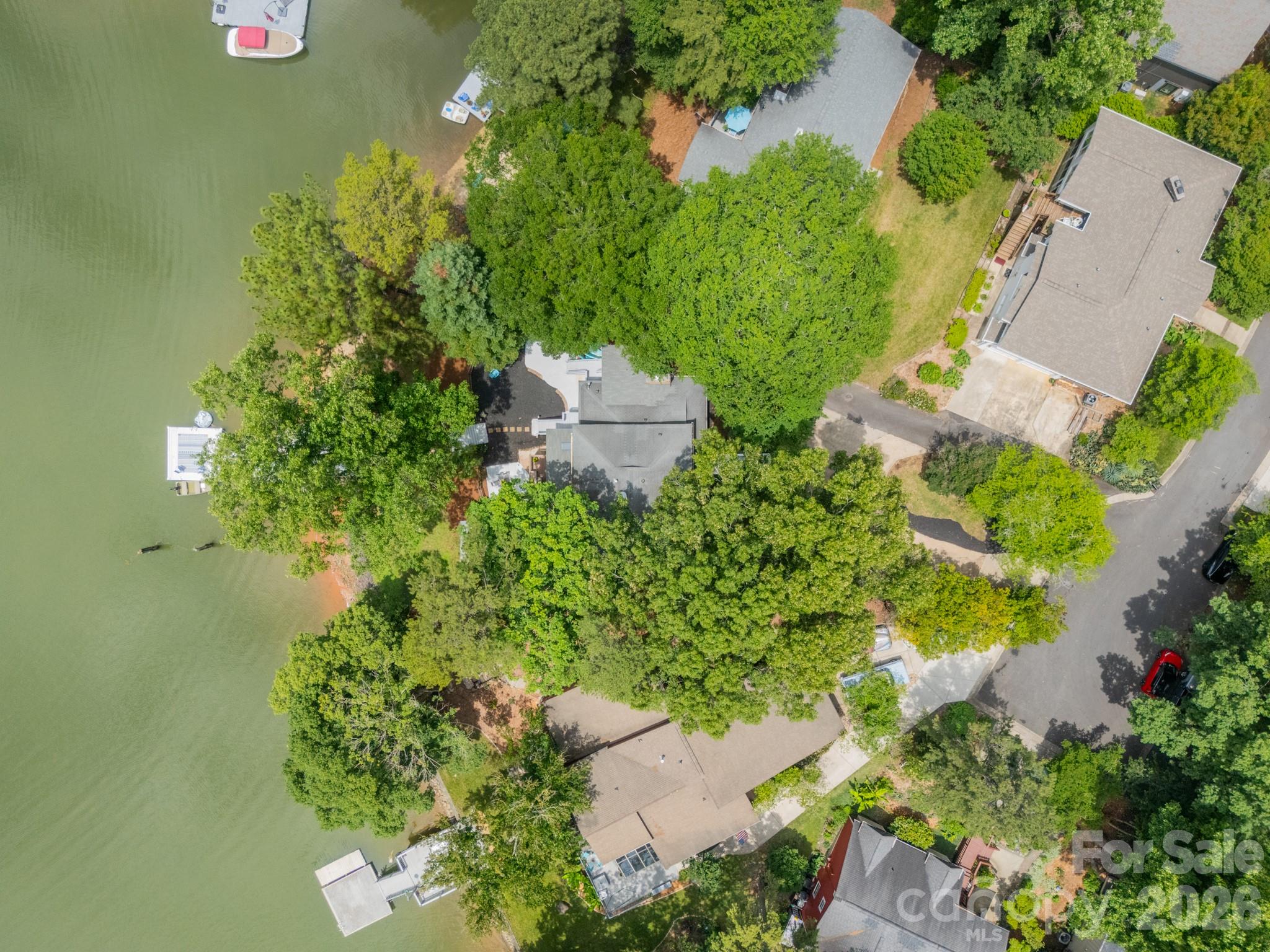 Tega Cay - Residential