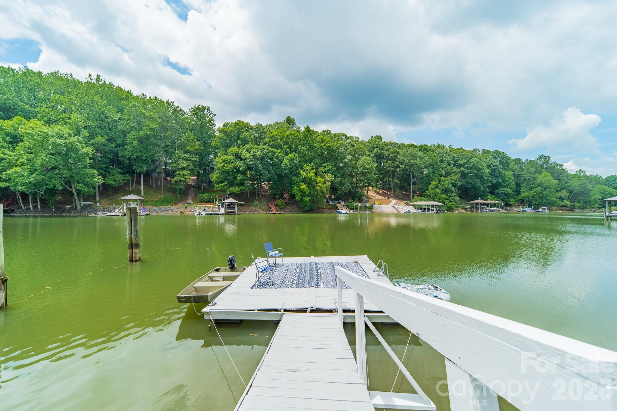 Tega Cay - Residential