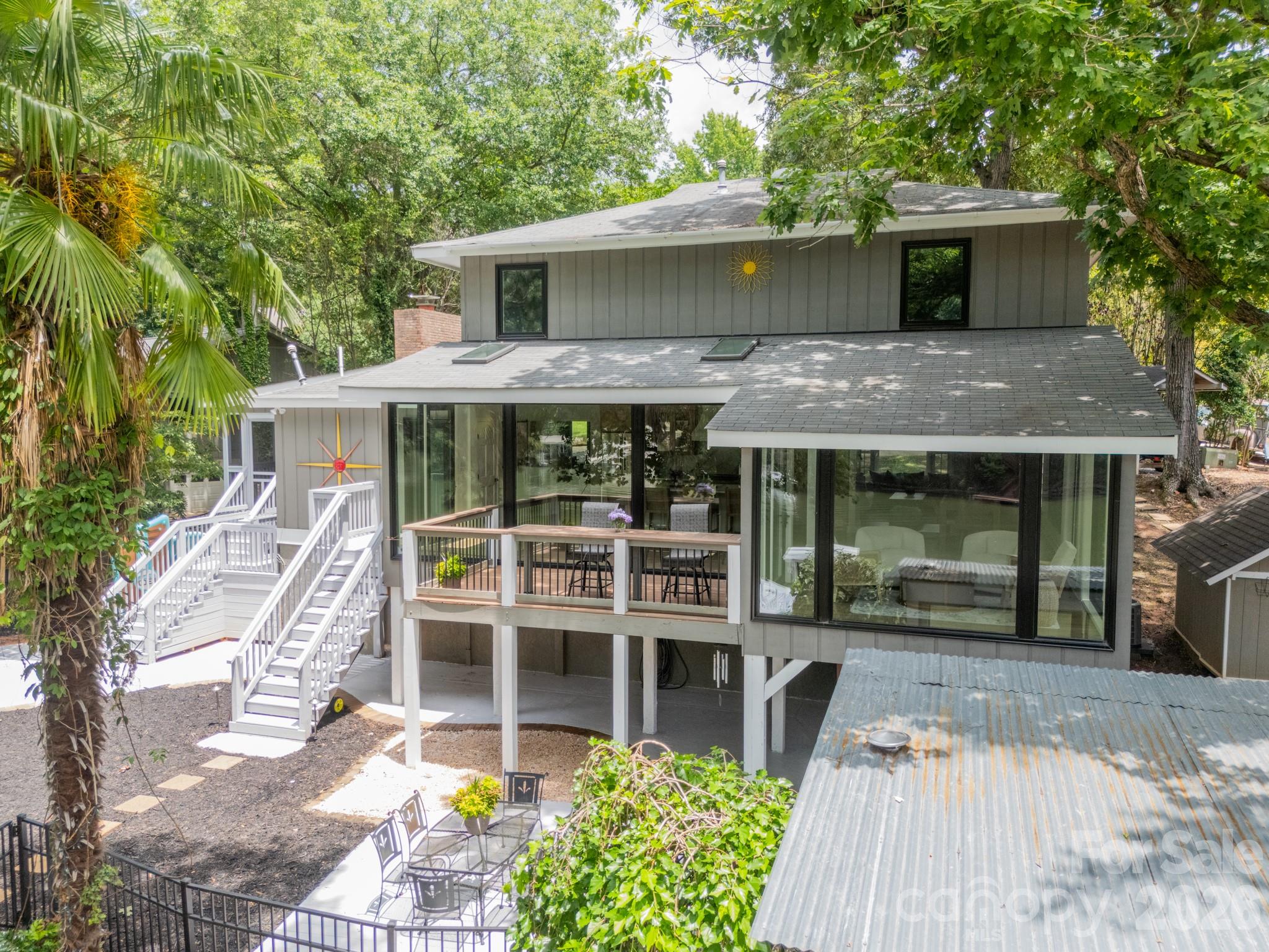 Tega Cay - Residential