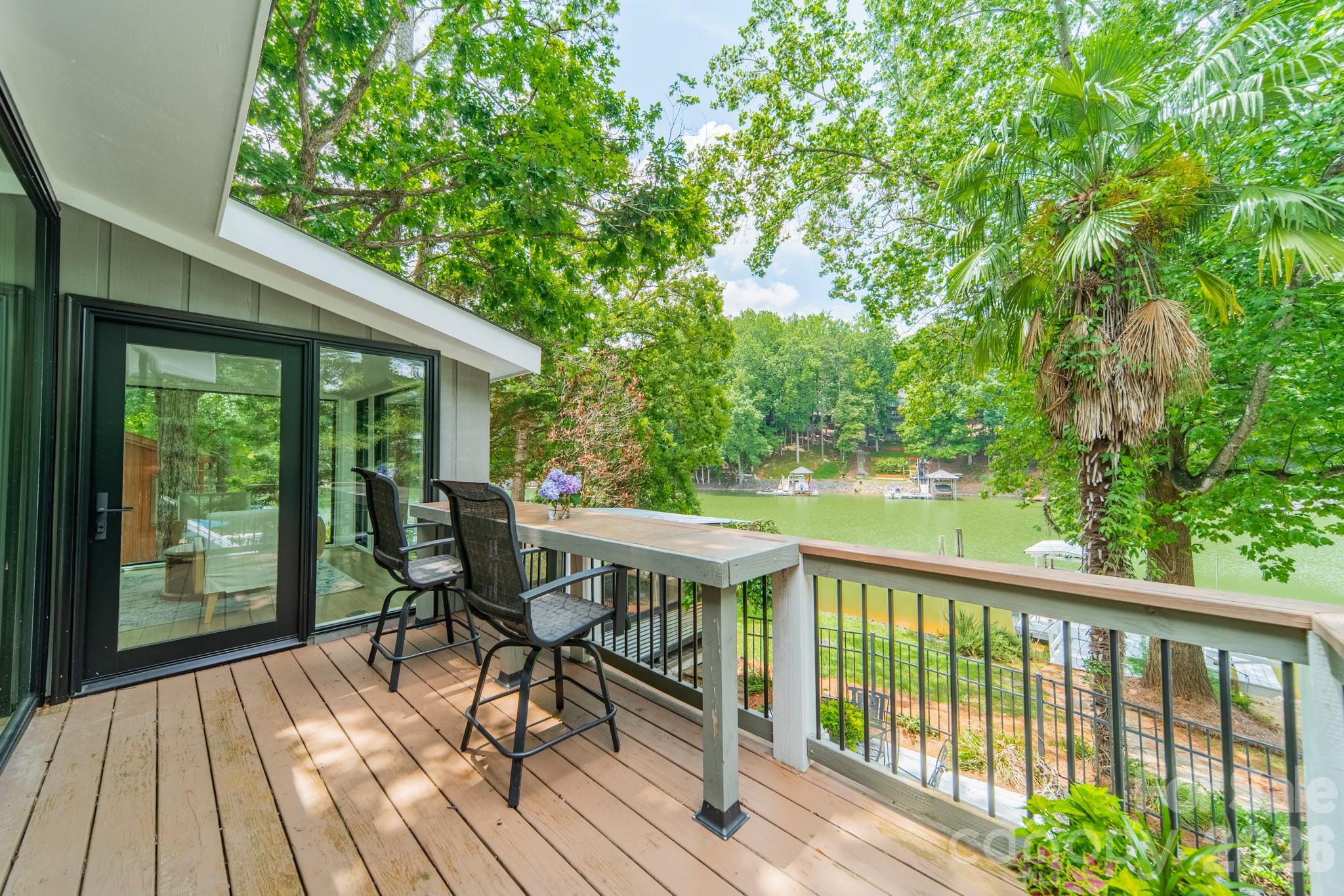 Tega Cay - Residential