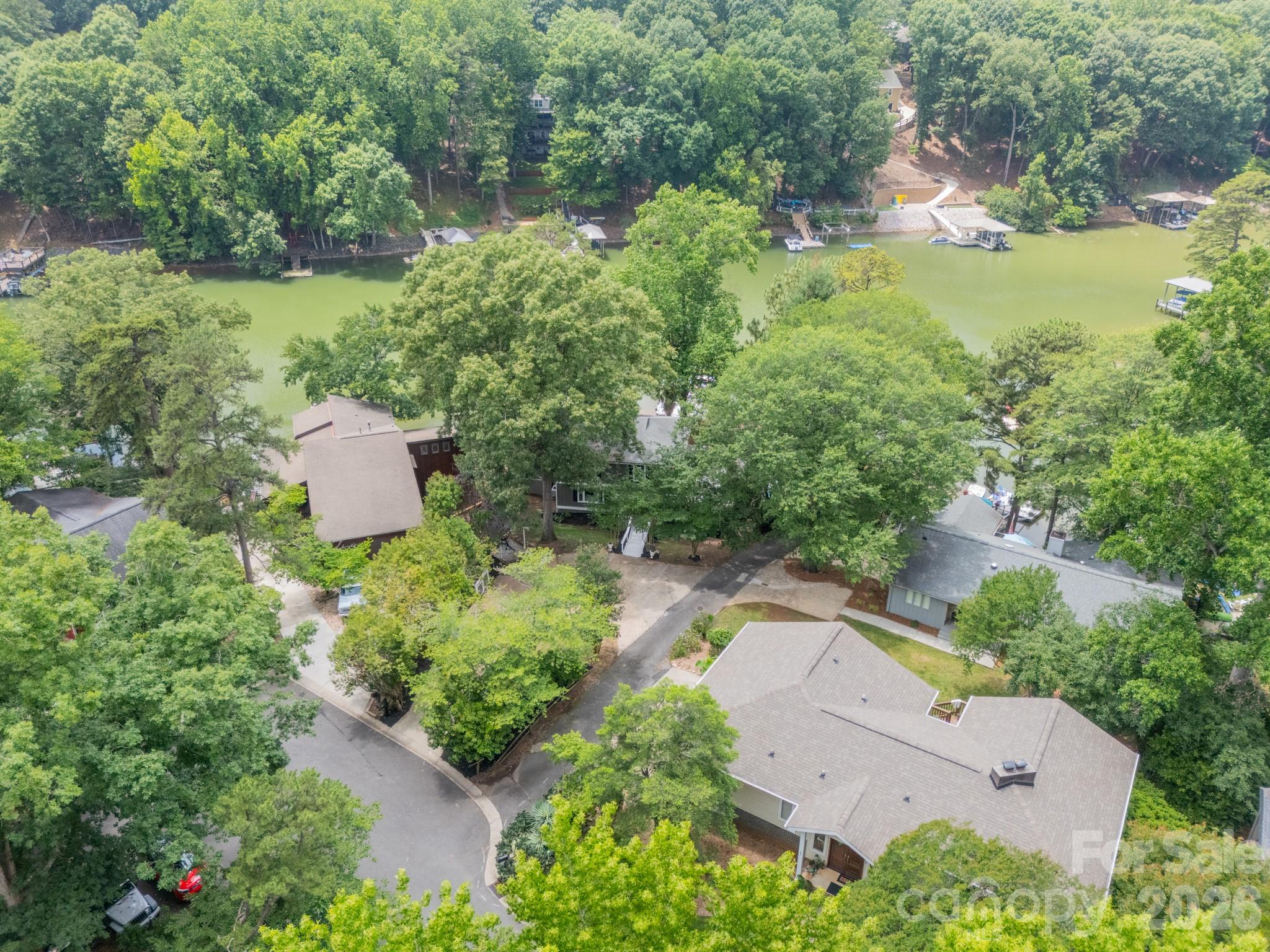 Tega Cay - Residential