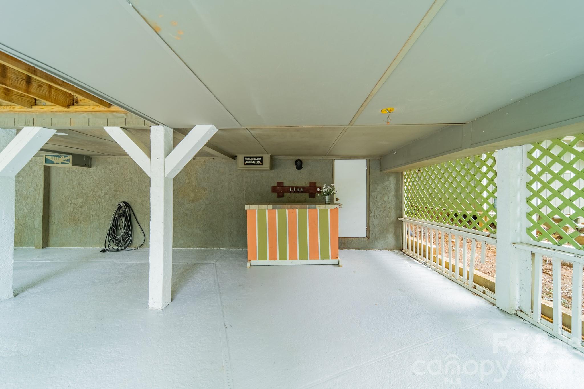 Tega Cay - Residential