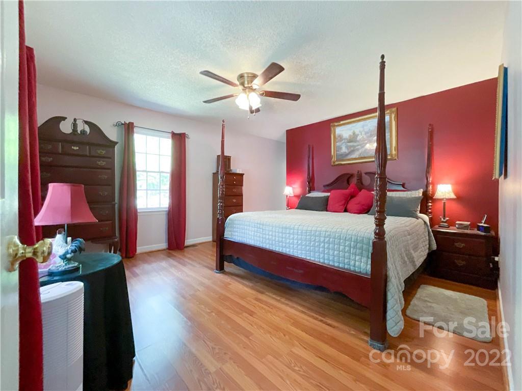 Shady Creek - Residential