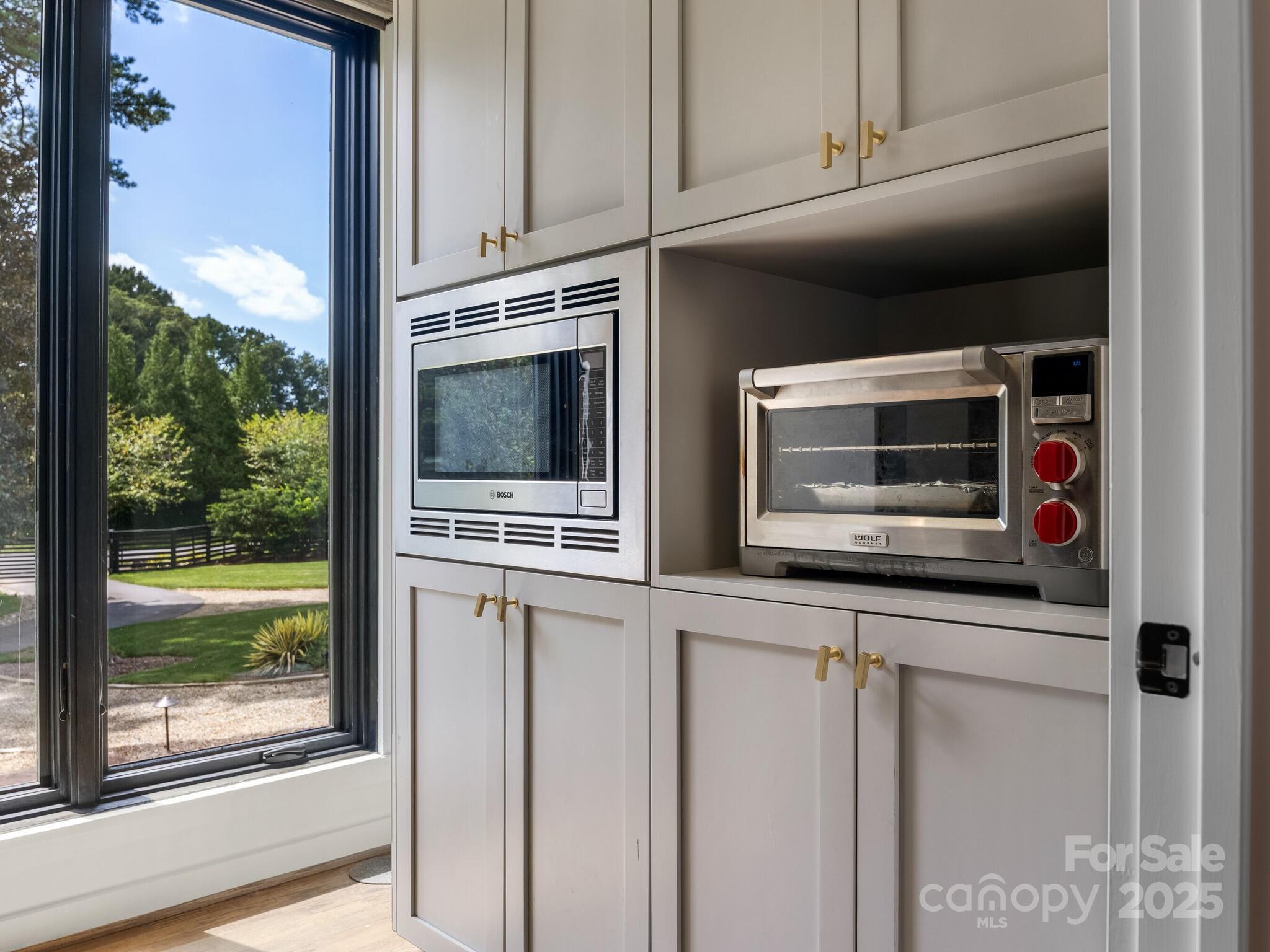 Foxcroft Hills - Residential