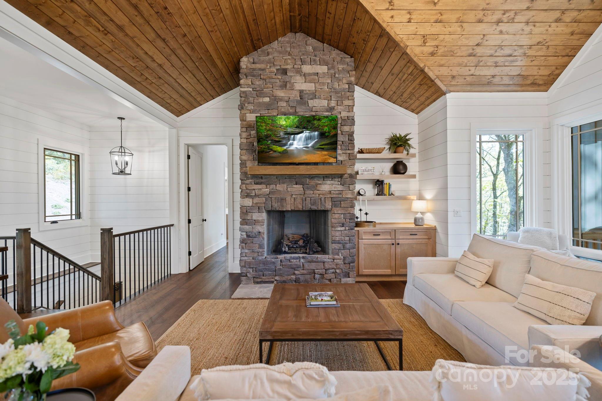Lake Toxaway Estates - Residential