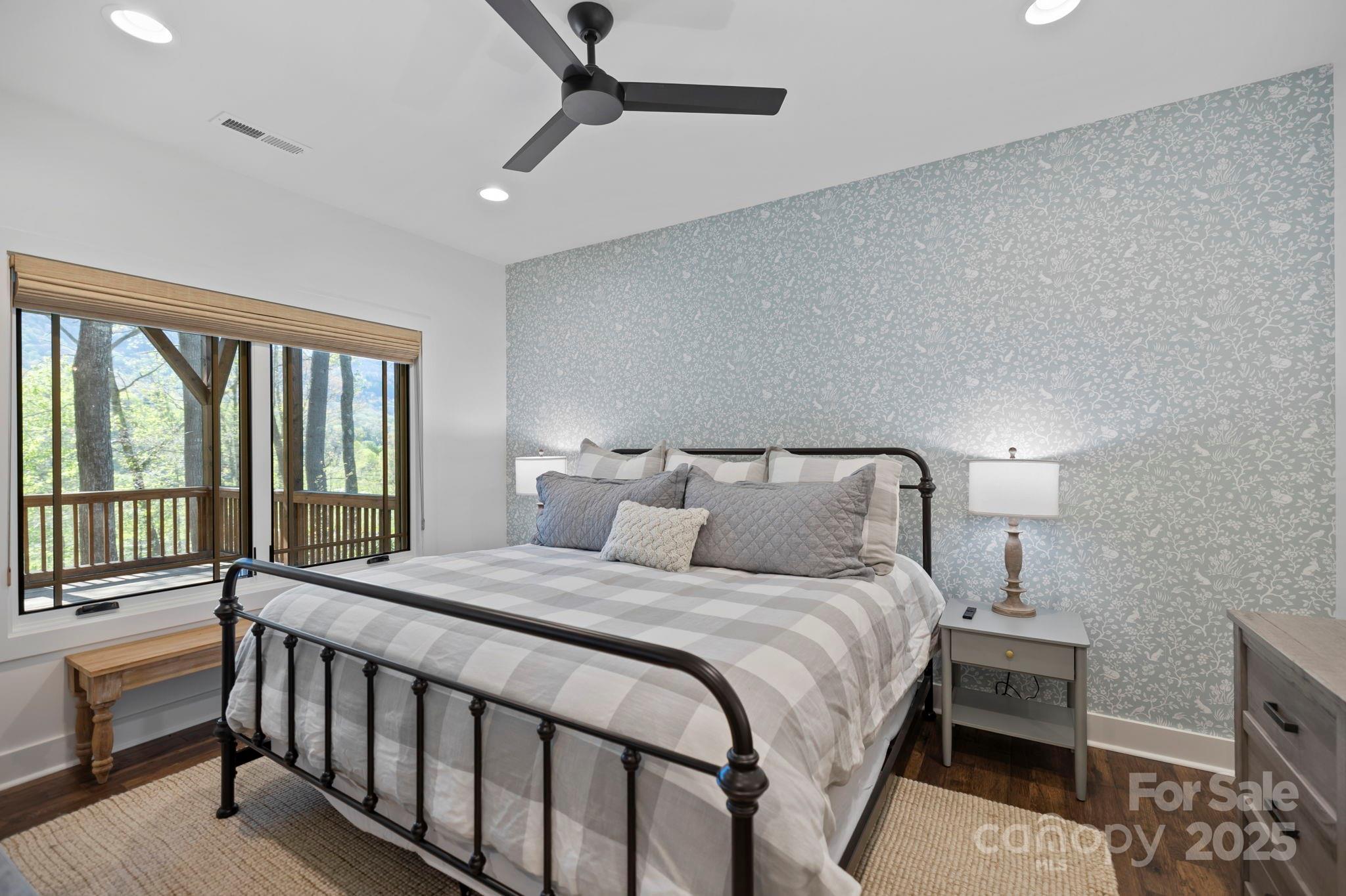 Lake Toxaway Estates - Residential