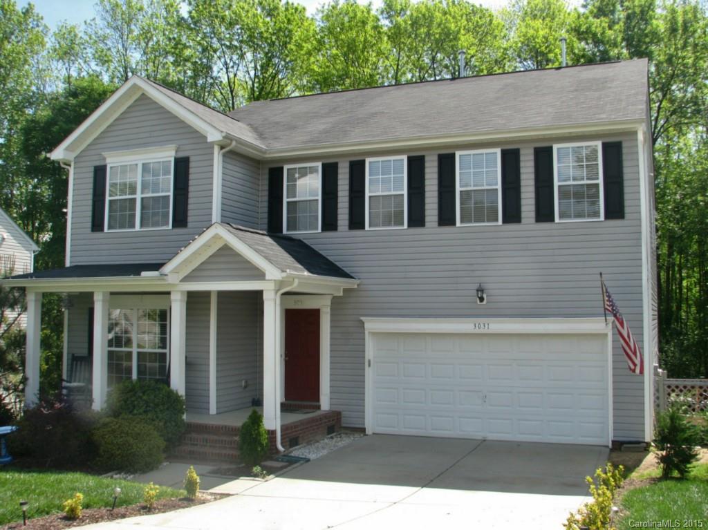Spacious home in Bethelfields in Clover School District. Open, bright and neutral. Beautiful Golden Arcadia floors, pet friendly, scratch resistant with 30yr warranty in main living areas. Open floorplan with sunroom. Extra large master with tray ceiling, his/her closets, garden tub, separate shower, dual vanity. Large secondary bedrooms. 2nd bath has dual vanity. Upstairs family room. Private, fenced yard with apple and nectarine trees. Low SC taxes.