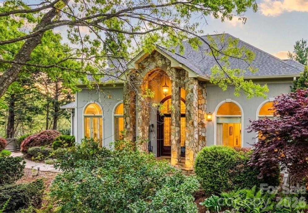 Rumbling Bald on Lake Lure - Residential