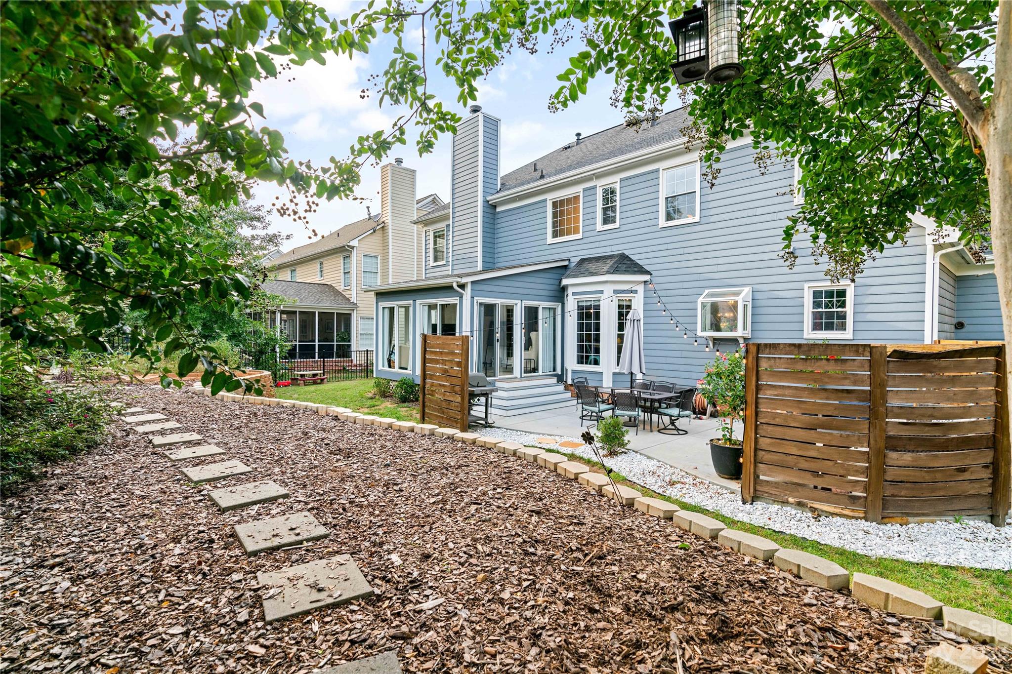 Blue Stone Harbor - Residential