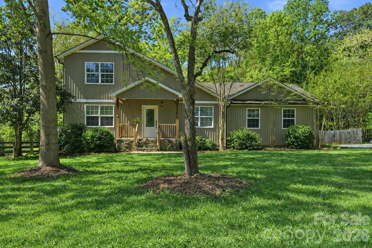 Hickory Hills - Residential