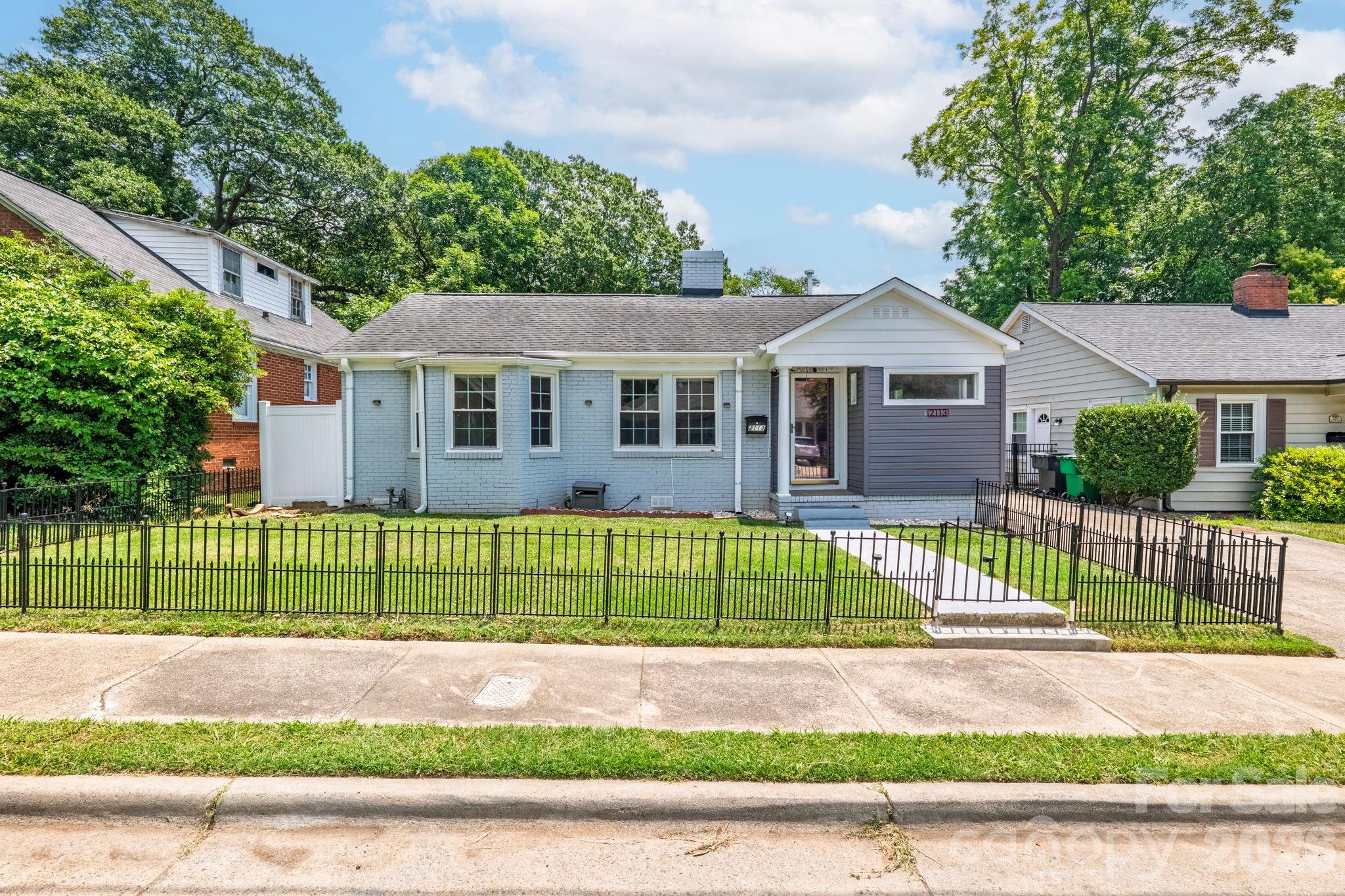 Dilworth Heights - Residential
