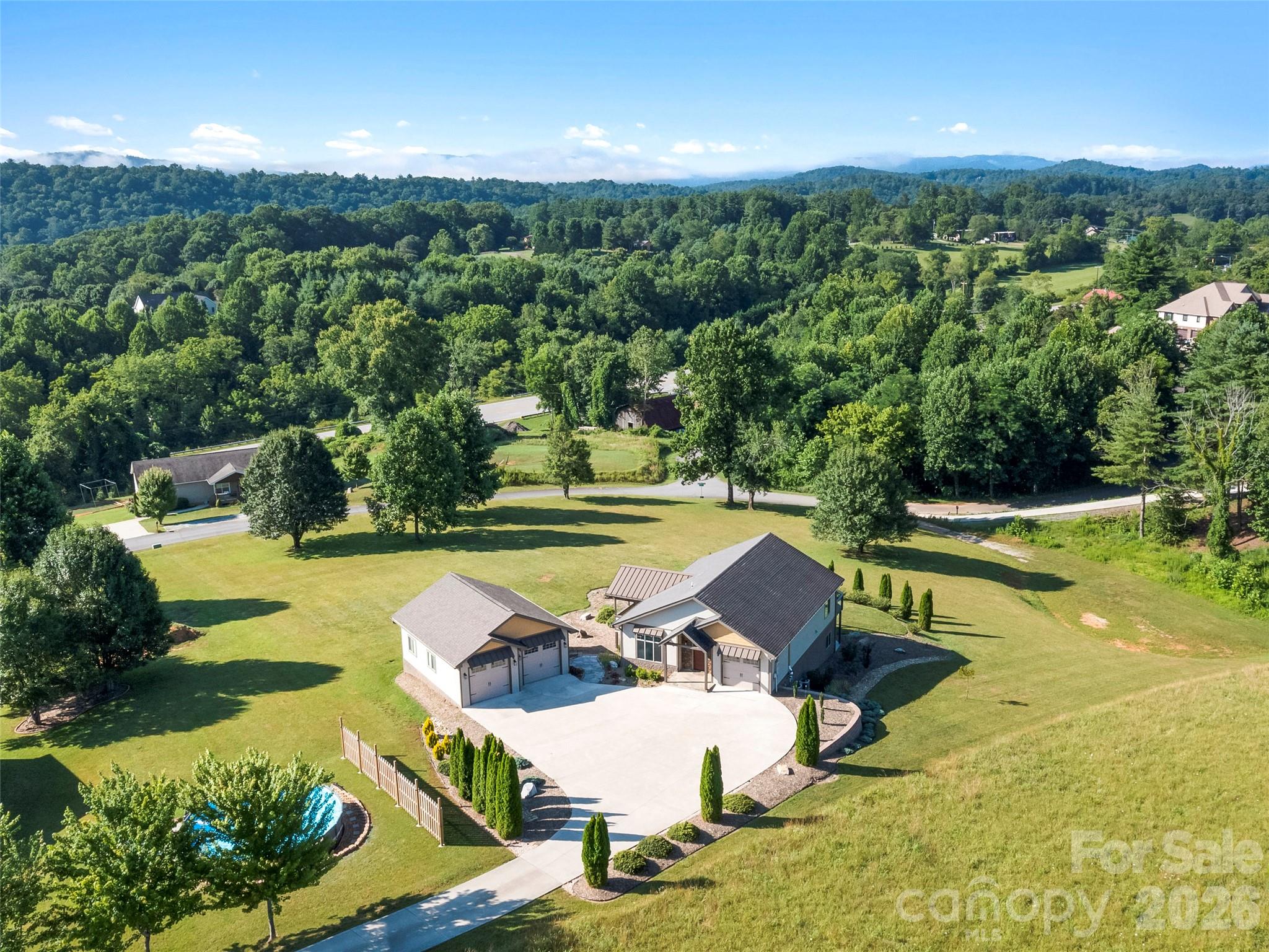 Boyleston Ridge - Residential