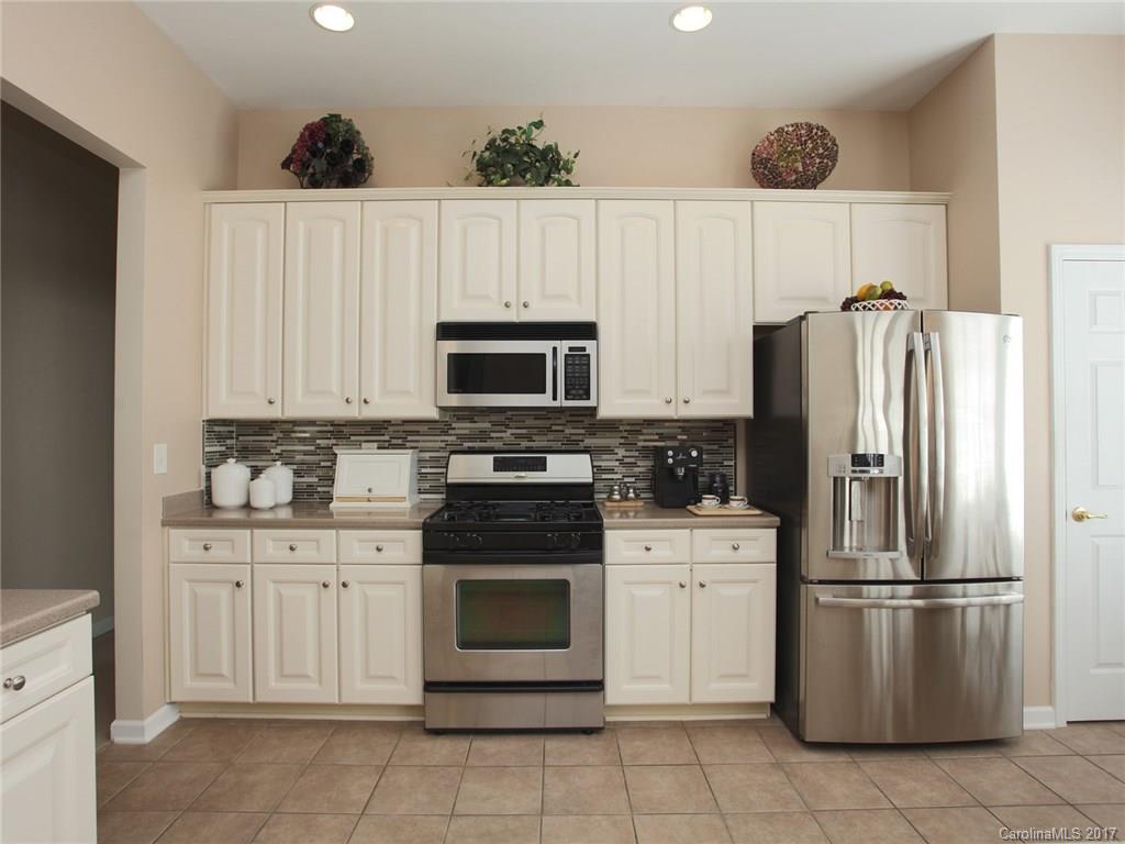 Four Seasons At Gold Hill - Residential