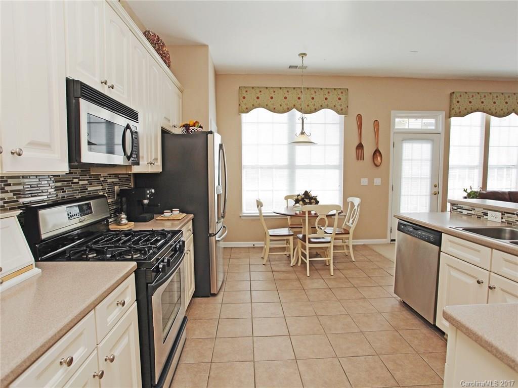 Four Seasons At Gold Hill - Residential