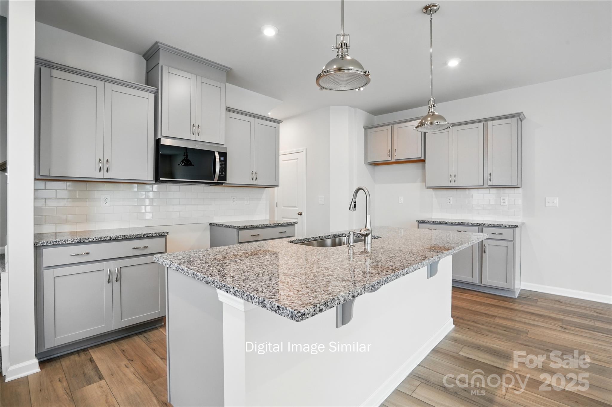 Stonesummit - Residential