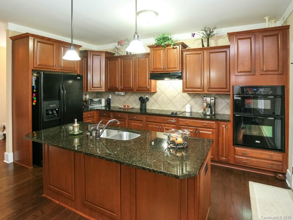 Lake Ridge - Residential