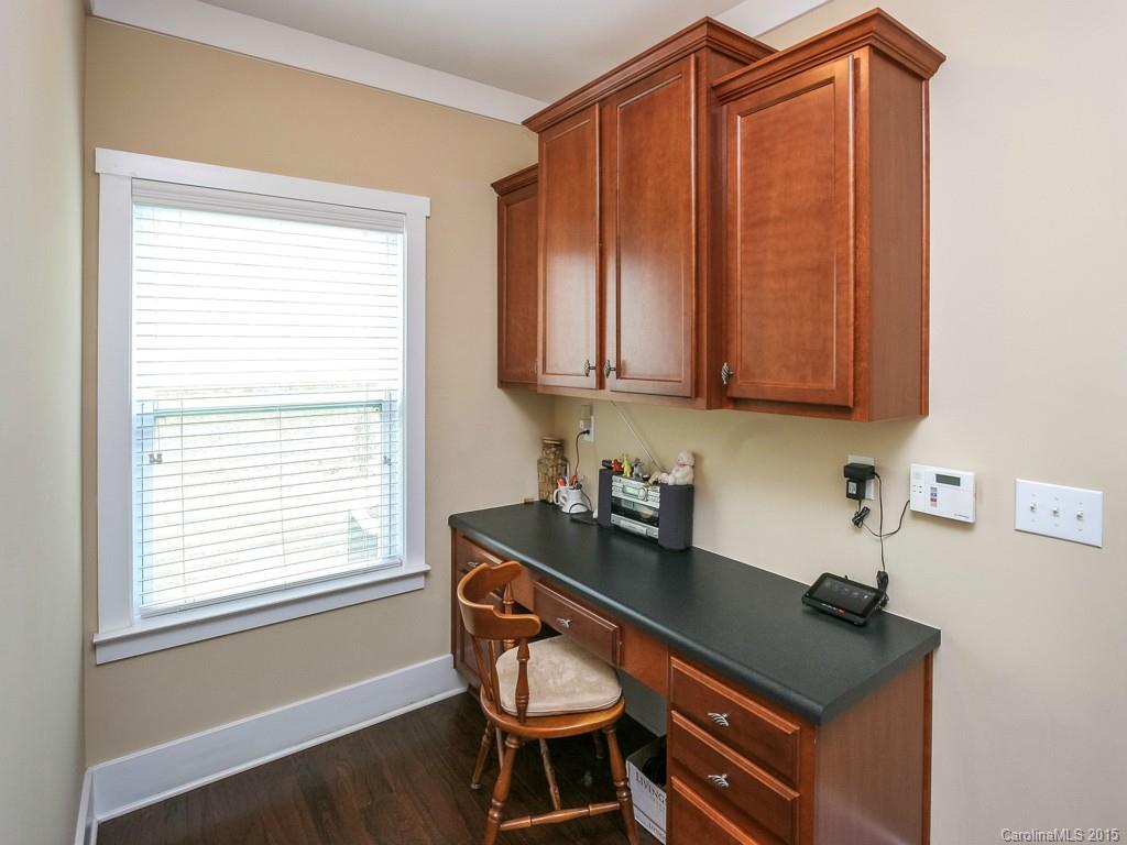 Lake Ridge - Residential
