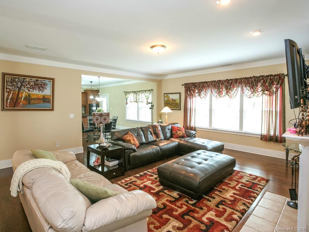 Lake Ridge - Residential