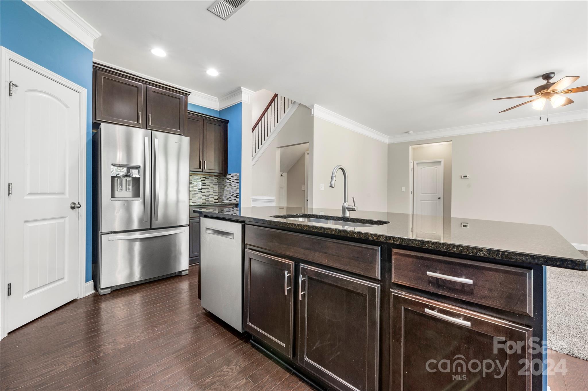 Lakebridge - Residential