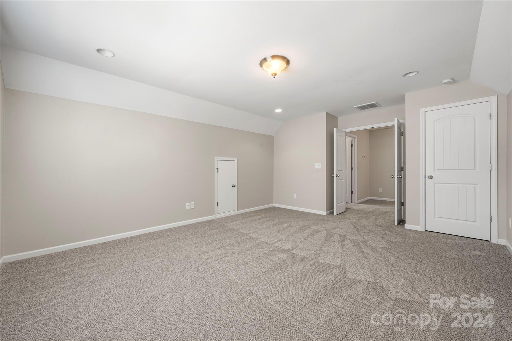 Lakebridge - Residential