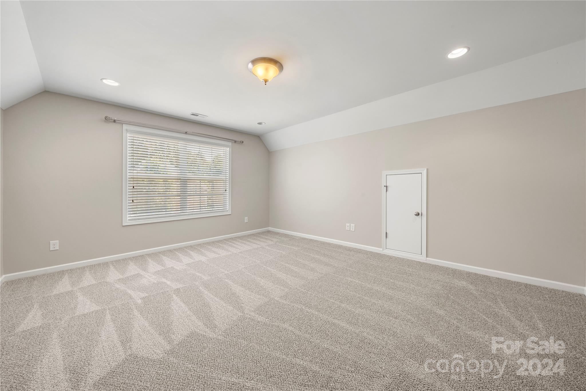Lakebridge - Residential