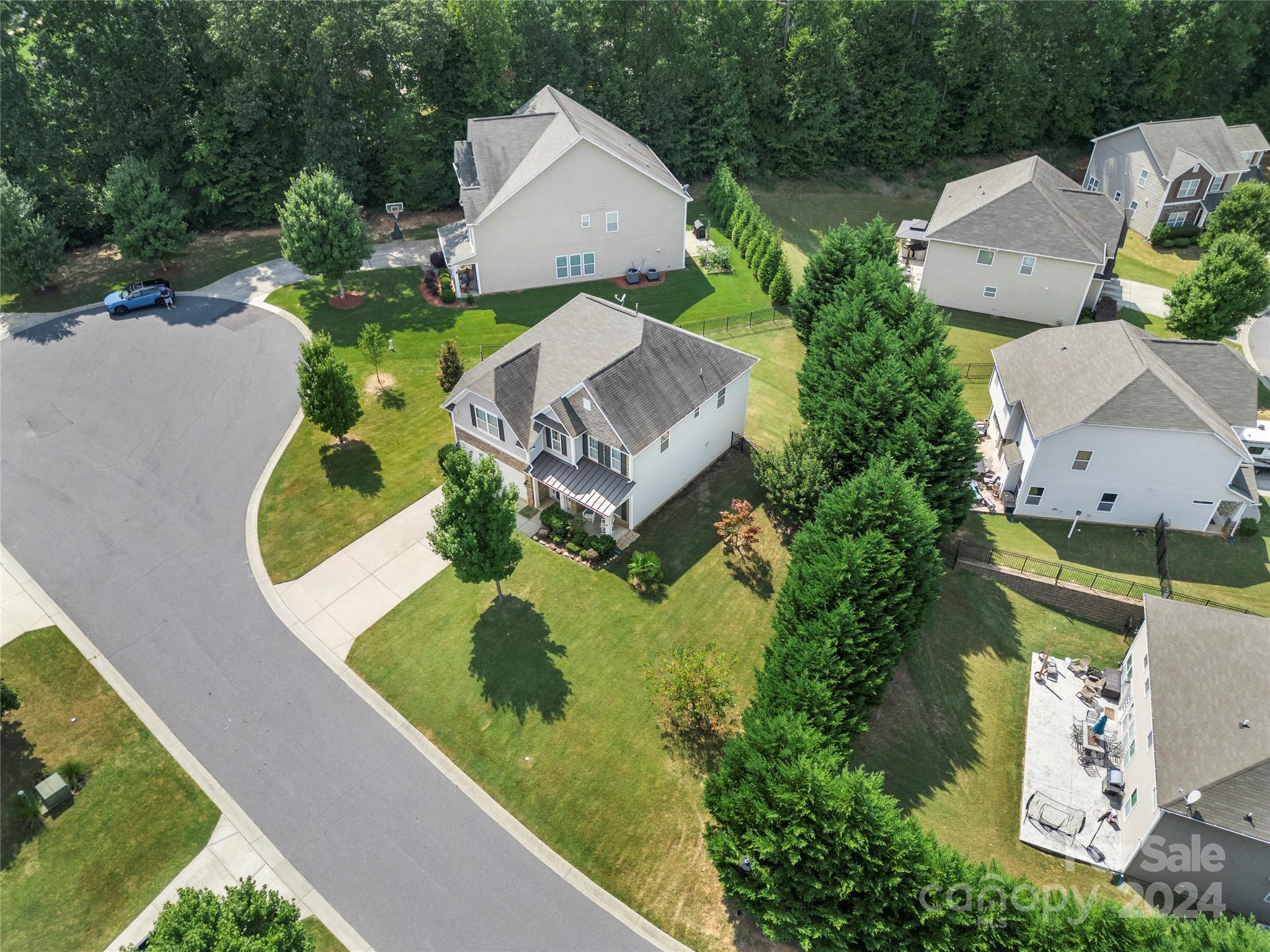 Lakebridge - Residential