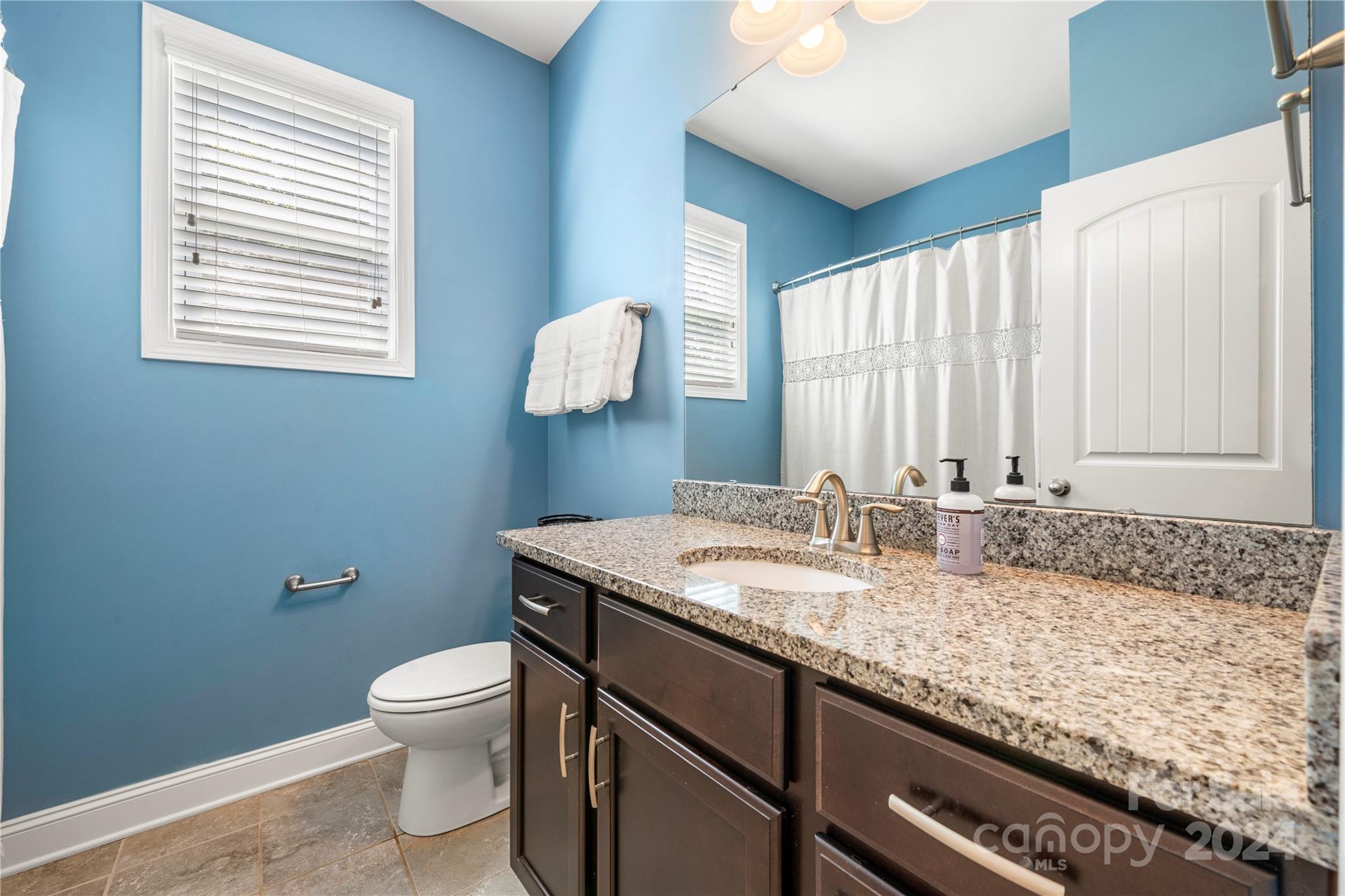 Lakebridge - Residential