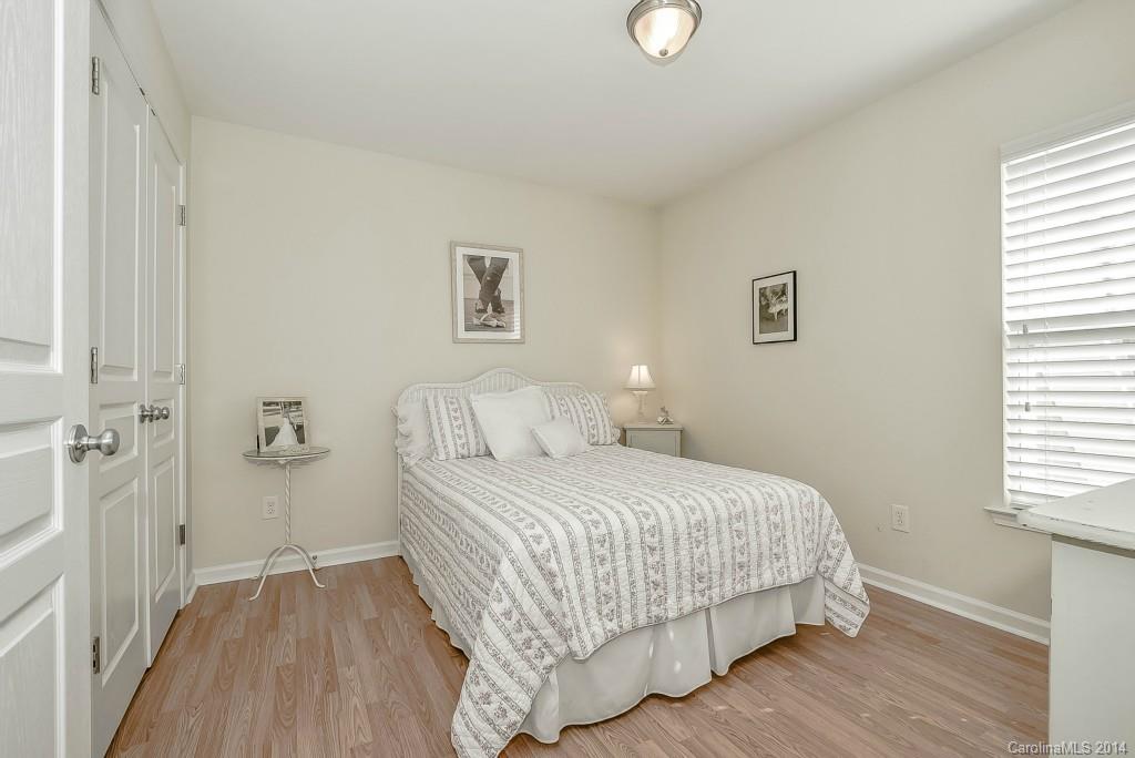Ridge Pointe - Residential