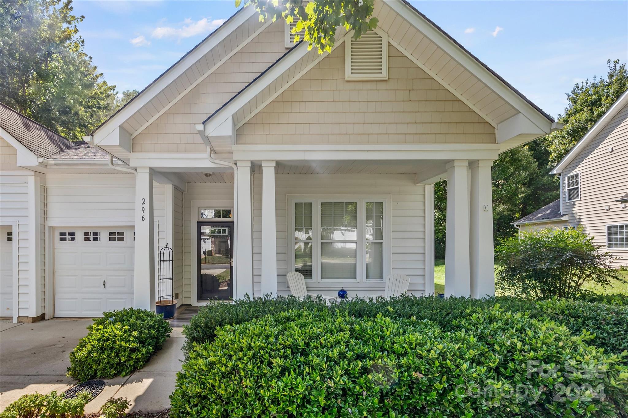 Location, location, location! Welcome to the highly desirable Whitley Mills neighborhood, featuring a community pool and just minutes from I-77, Baxter Village and top-rated Fort Mill schools.  This beautiful 3 bedroom, ranch home offers the easement of one-story living with a split bedroom floor plan.  The open concept kitchen, living, and dining areas provide the perfect space for both everyday life and entertaining. Enjoy the vaulted ceiling and cozy gas fireplace in the living room. The primary bedroom boasts a tray ceiling and en-suite bath. Laundry room and pantry are conveniently located just off the garage. All appliances stay! Come and experience all that Fort Mill has to offer.