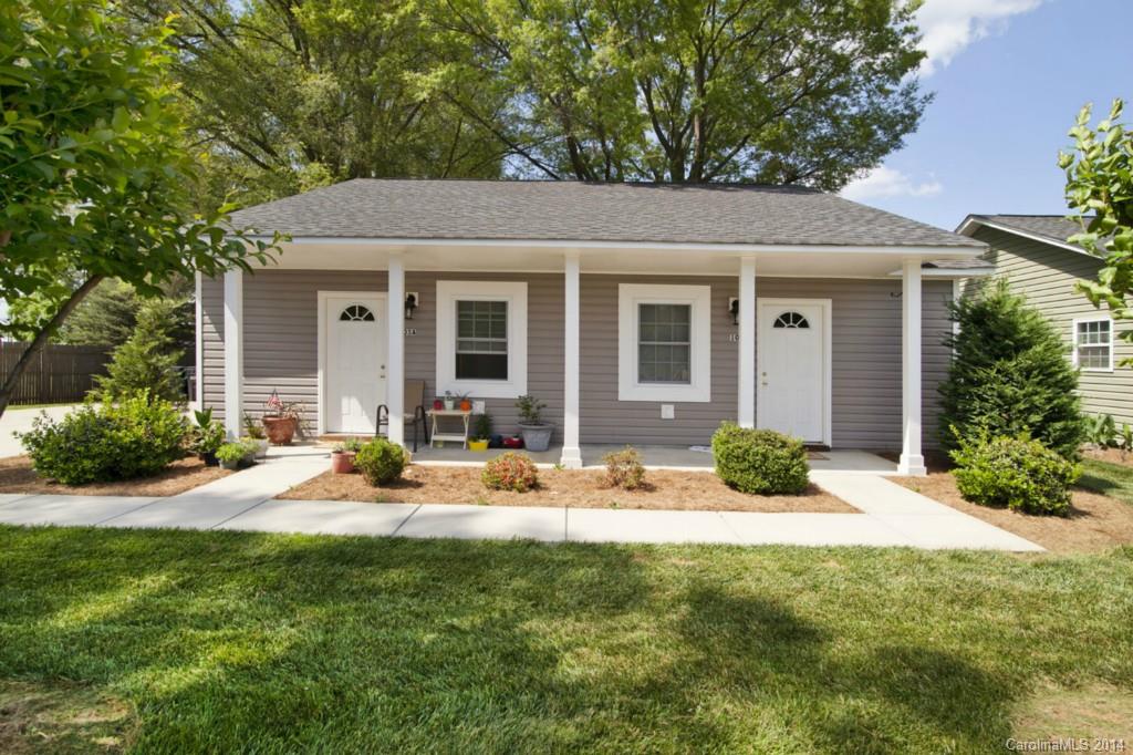 This property is great investment opportunity with consistent rental income. There are two identical duplexes for sale (103 &105 Park Lane) each have 2 separate 1 bedroom, 1 bath units with a full kitchen and private laundry. Great location, within walking distance to downtown Huntersville.