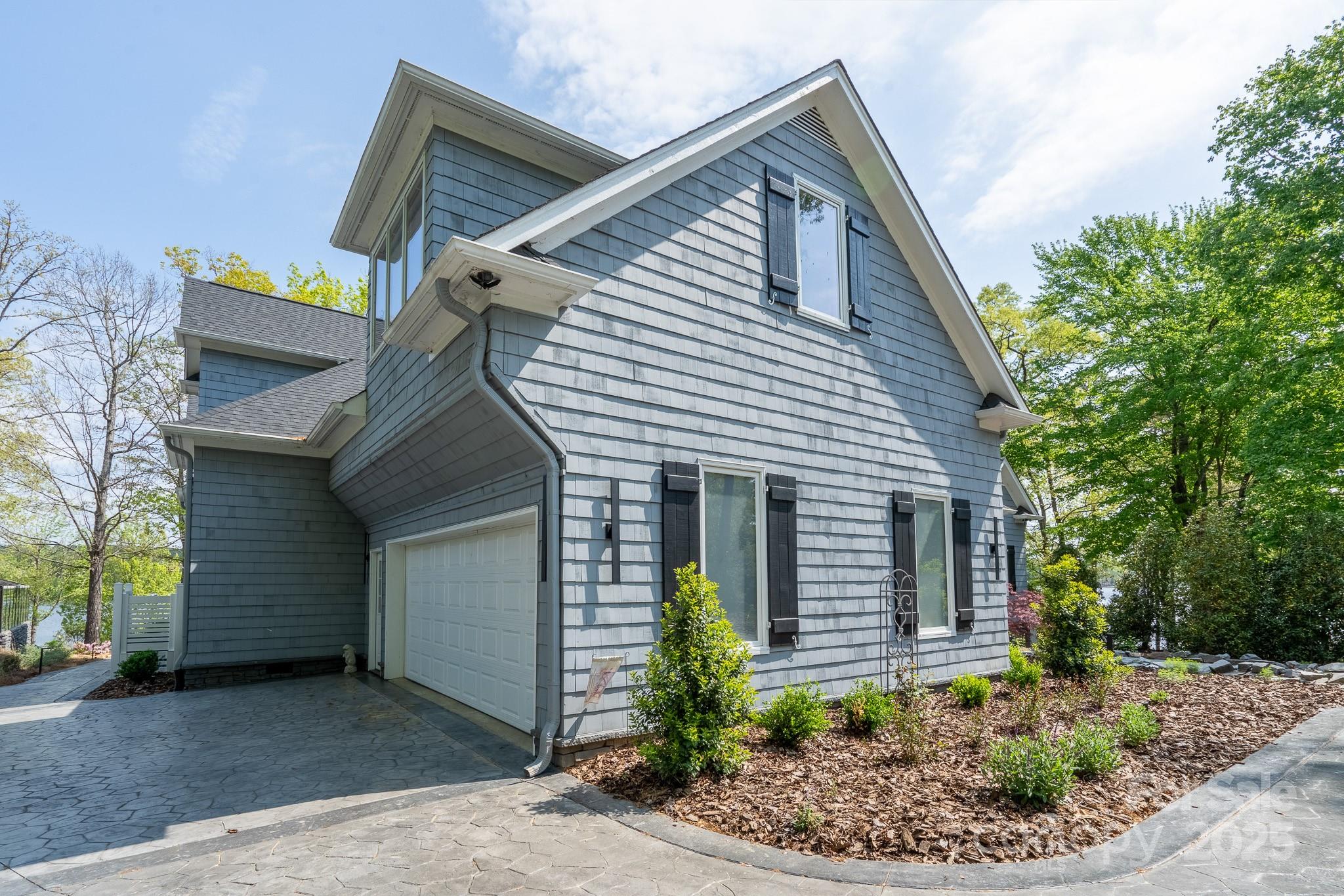 Uwharrie Point - Residential