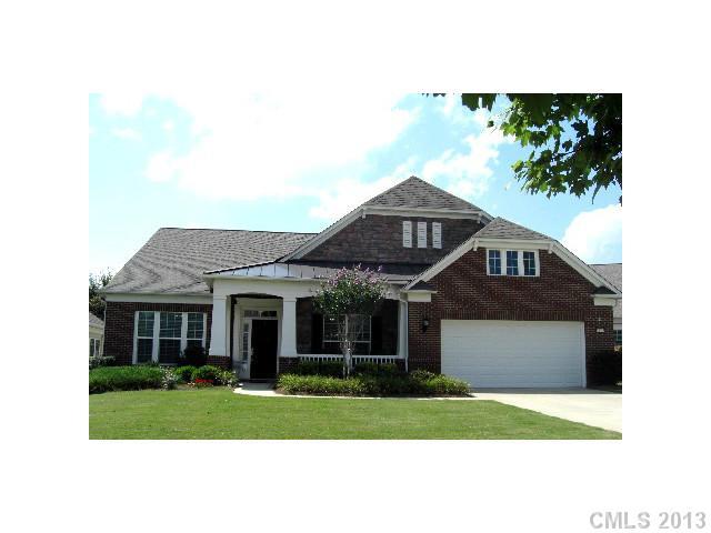 Gorgeous Morningside Lane w/ Sunroom @ front of SCCL, close to Amenity & Shopping Centers! LOADED to the max, with Brick / Stone, in a Cul De Sac, Upgraded Chef's Kitchen w/ Granite and NEW Stainless Appliances (7/15/14), Butler's Pantry, Custom Built-Ins in Kit, GR, Closets & Pantry, Extensive Hardwoods & Tile, Den w/ French Doors. Custom- Built, Handicap Accessible (wider) doors and walkways. Private yard w/ Pergola & Pavers!