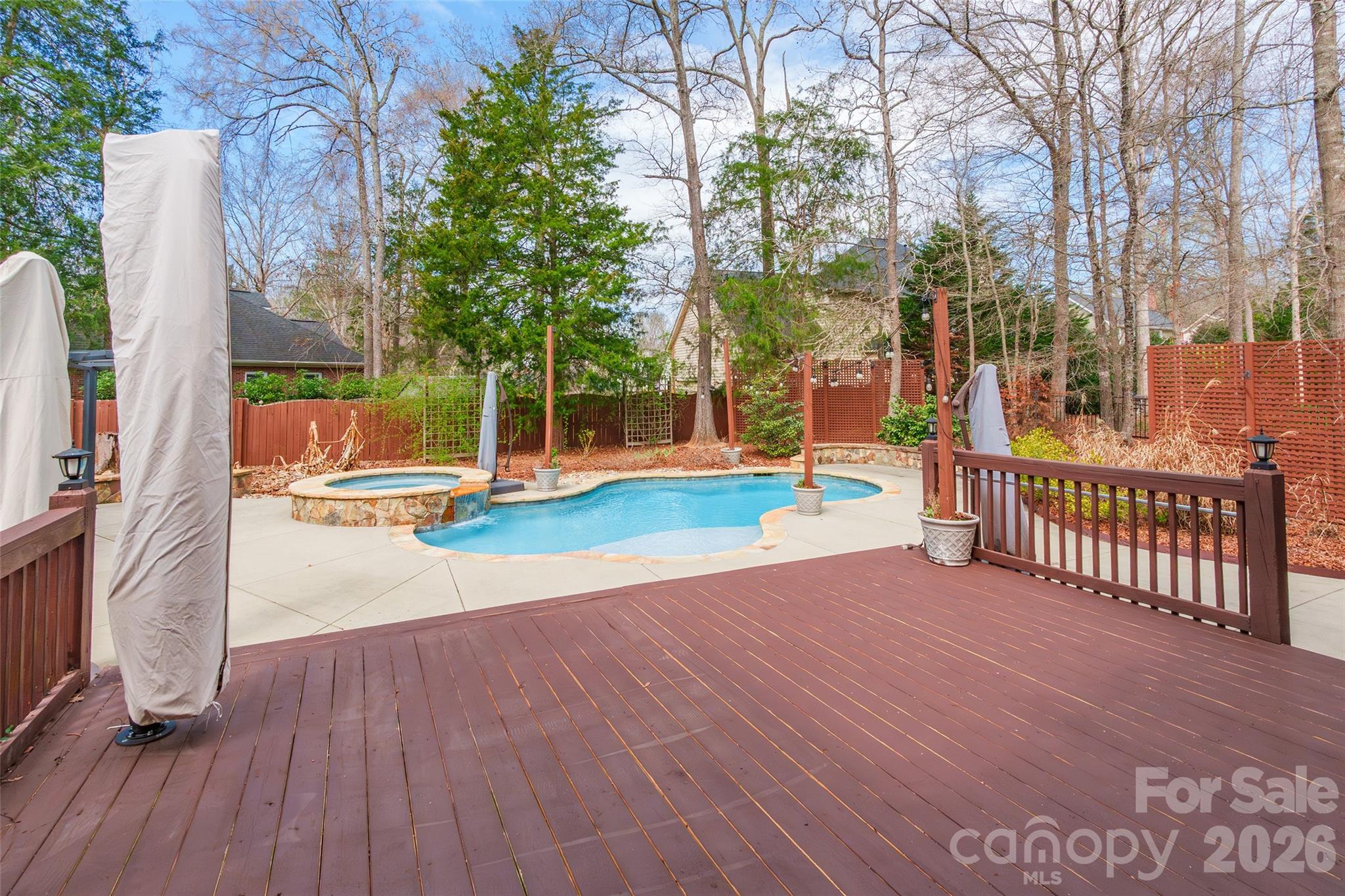 Meadow Lakes II - Residential