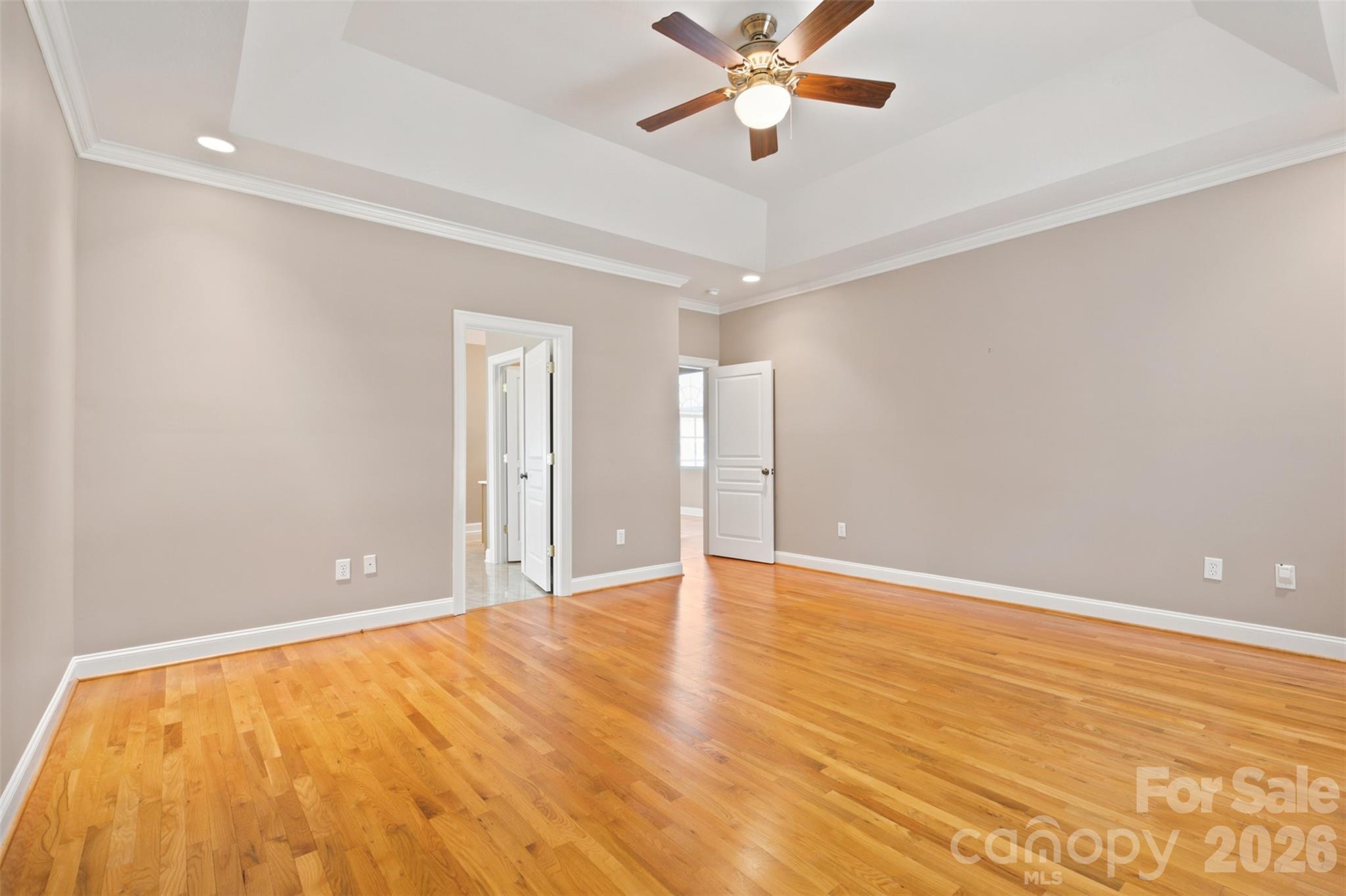 Crescent Links - Residential