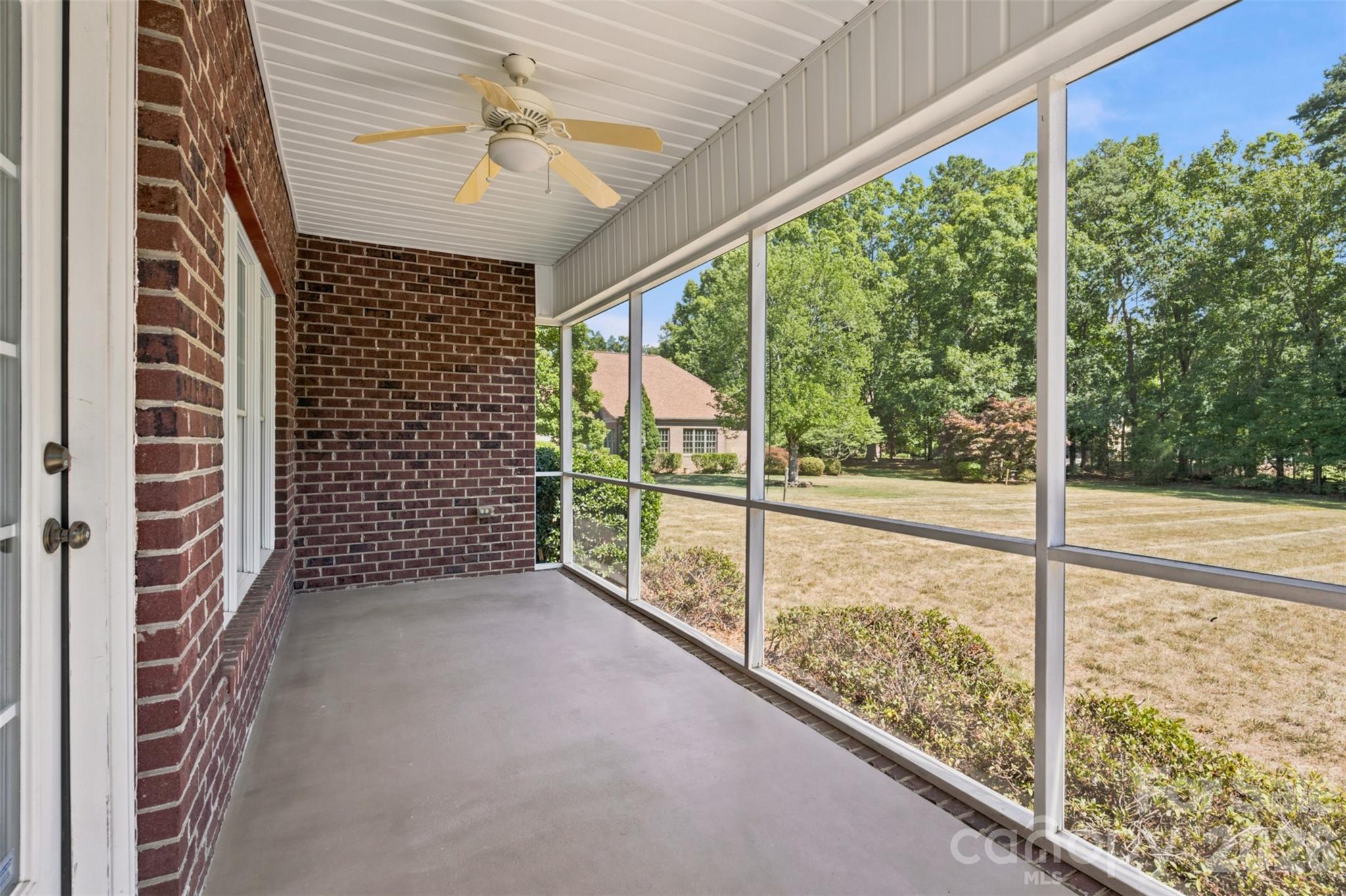 Crescent Links - Residential