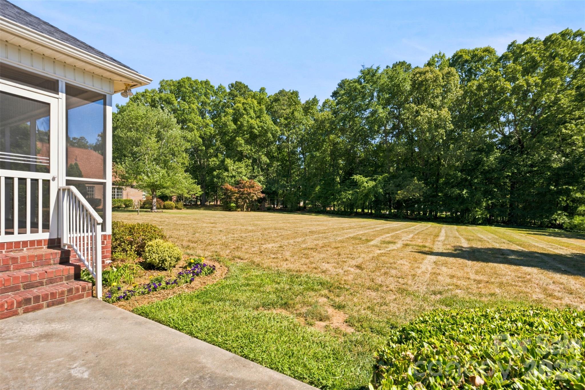 Crescent Links - Residential